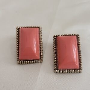 Vintage Coral Cabochon Stone Antique Goldtone Setting Clip On Earrings